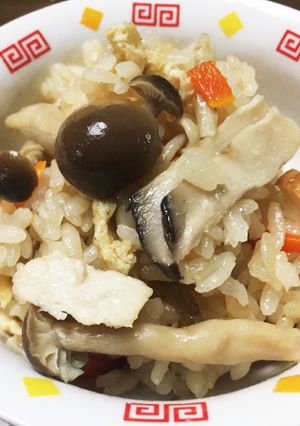 キノコの炊き込みご飯-レシピのメイン写真