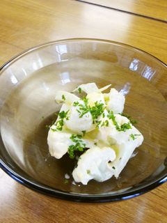 カリフラワーのカレーマヨサラダ-レシピのメイン写真