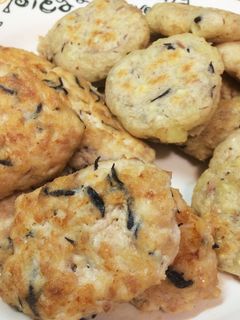 離乳食後期☆ひじき入り豆腐ハンバーグ-レシピのメイン写真