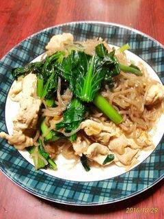 豚肉と小松菜の糸コンサッパリ炒め-レシピのメイン写真
