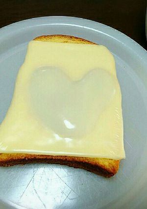 ぷっくりハートのトースト❤はぁと～スト-レシピのメイン写真