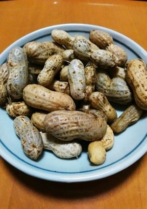 土鍋で簡単☆美味しい落花生の塩ゆで-レシピのメイン写真