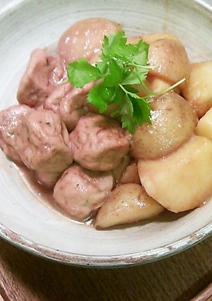 がんもとじゃが芋煮-レシピのメイン写真