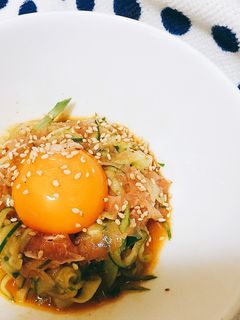 簡単!美味い!生ハムユッケ♩-レシピのメイン写真