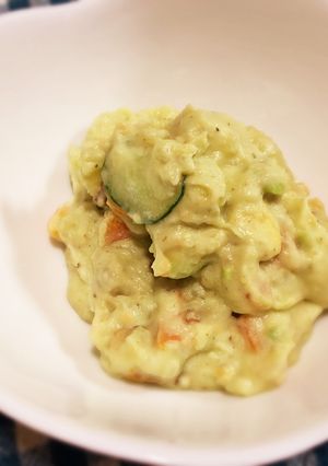 アボカドのポテトサラダ-レシピのメイン写真