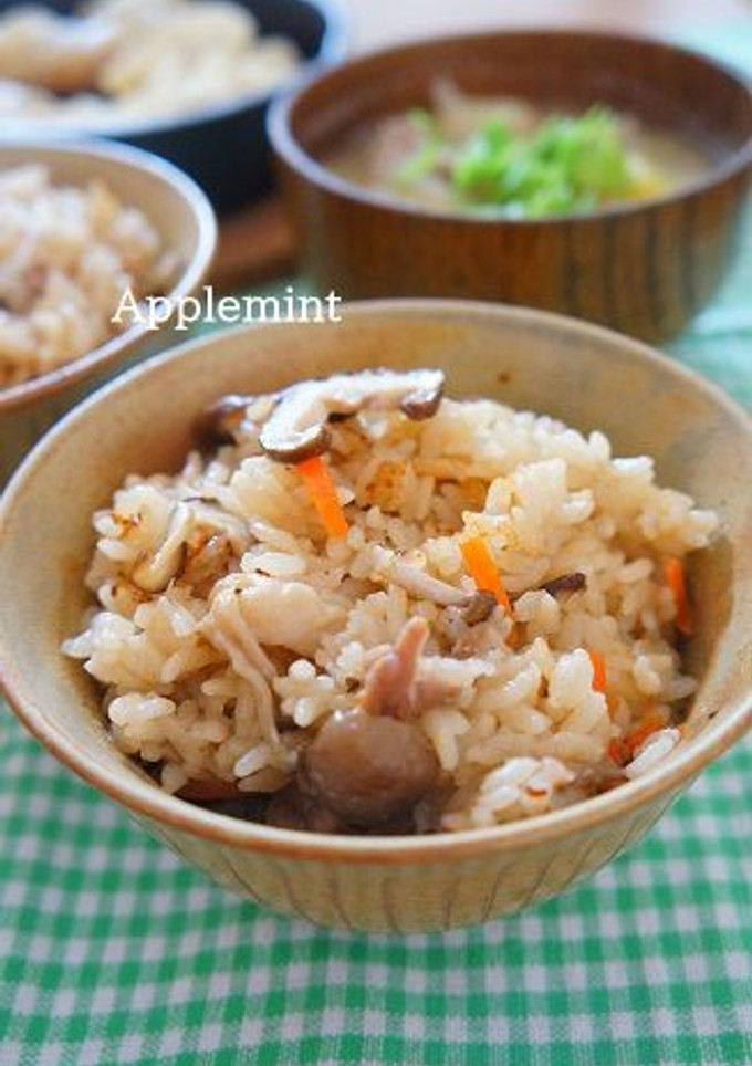 牛肉ときのことごぼうの中華風炊き込みご飯-レシピのメイン写真