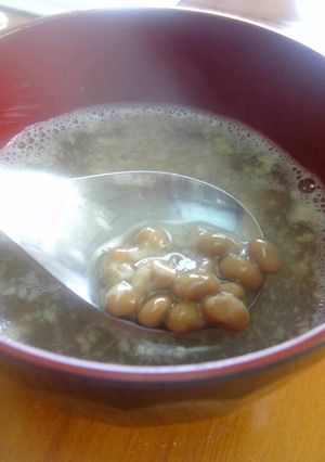 【梅こぶ茶】de納豆汁♪( ´ﾟДﾟ｀)-レシピのメイン写真
