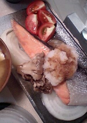 玉ねぎと一緒に☆鮭のふっくら蒸し-レシピのメイン写真