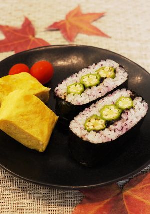 ゆかりご飯のオクラ昆布おにぎらず-レシピのメイン写真