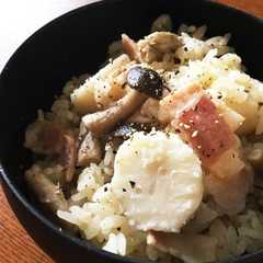 รูปของ 秋の洋風炊き込みご飯