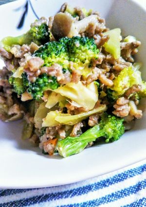 ごはんのお供に☆ブロッコリーの肉みそ炒め-レシピのメイン写真
