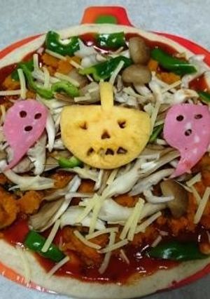 秋野菜と一緒に！ヘルシーハロウィンピザ☆-レシピのメイン写真