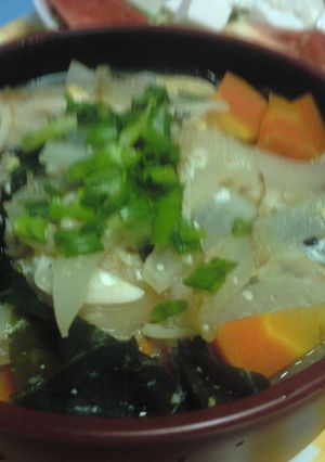 野菜たっぷり♪味噌煮込みうどん-レシピのメイン写真