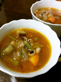 豆とトマトジュースのスープ-レシピのメイン写真