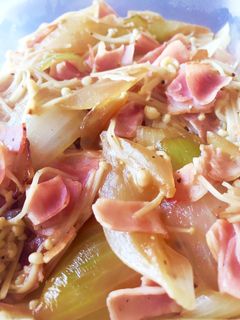 アレンジ自在!えのきベーコンのバター炒め-レシピのメイン写真