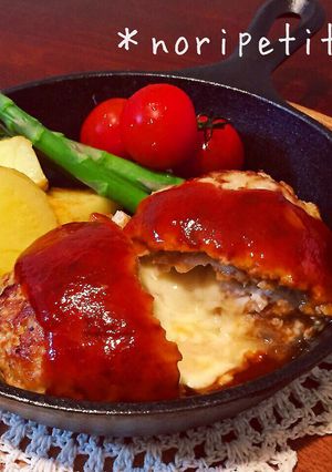 秘密は2つ♡ふっくらジューシーハンバーグ-レシピのメイン写真