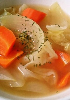 まな板なし♪5分で旨味ぎゅっと野菜スープ-レシピのメイン写真