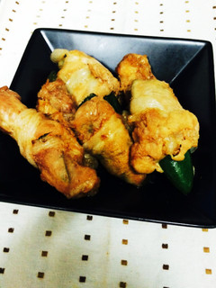 コマ肉柔らか!丸ごとピーマンチーズ肉巻き-レシピのメイン写真