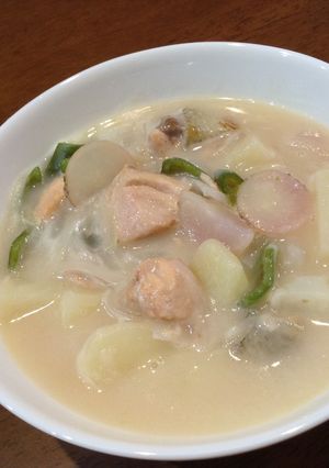 かける派！鮭とかぶのシチュースープ-レシピのメイン写真
