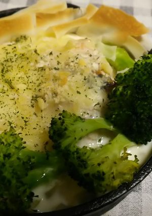 スキレットで❤ 鮭のホワイトソース焼き-レシピのメイン写真