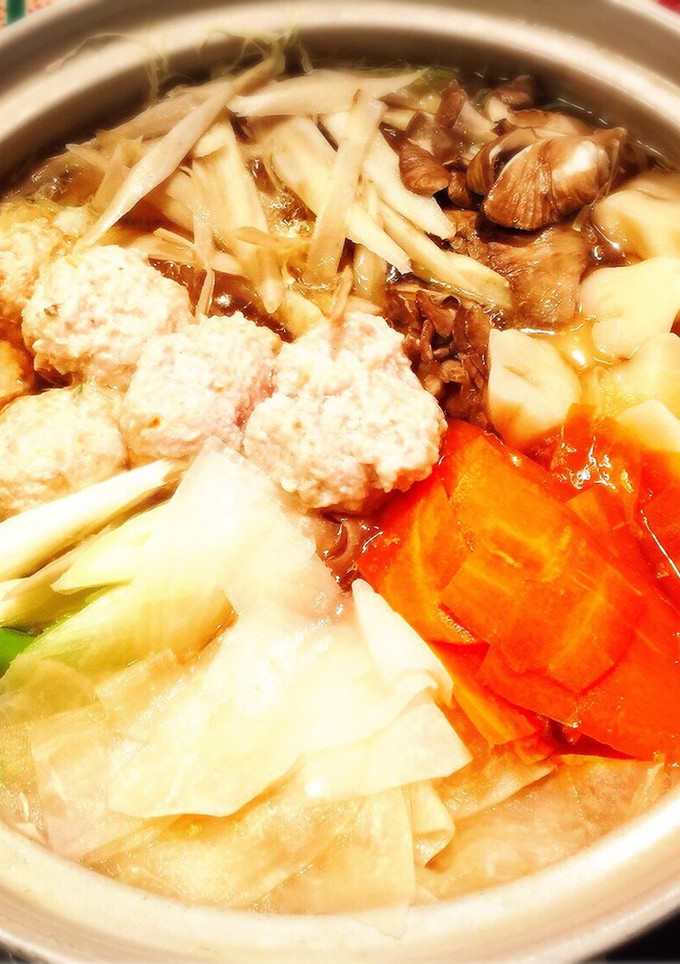 あごだしつゆで鶏だんごの根野菜鍋-レシピのメイン写真