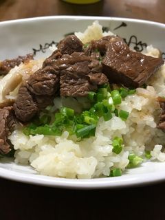 ステーキ丼(ガーリックライス)-レシピのメイン写真