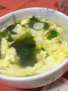 【簡単】卵ふわふわ!わかめスープ♩-レシピのメイン写真