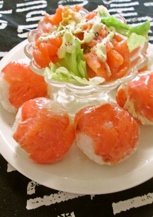 クレイジーソルトで♬てまりおにぎり-レシピのメイン写真