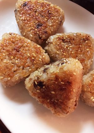 フライパンで簡単＊焼きおにぎり-レシピのメイン写真