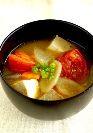 【減塩】8種の具沢山トマト豚汁-レシピのメイン写真