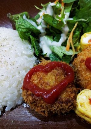 簡単バジルチーズのコロッケプレート♡-レシピのメイン写真
