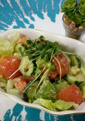 アボカドとトマトの塩麹サラダ-レシピのメイン写真
