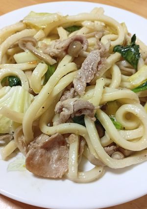 豚肉と野菜の塩焼きうどん-レシピのメイン写真