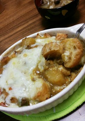 残りのカレーアレンジ！バケット焼きカレー-レシピのメイン写真