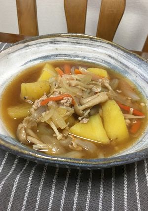 簡単あごだしつゆで薩摩芋の煮物-レシピのメイン写真