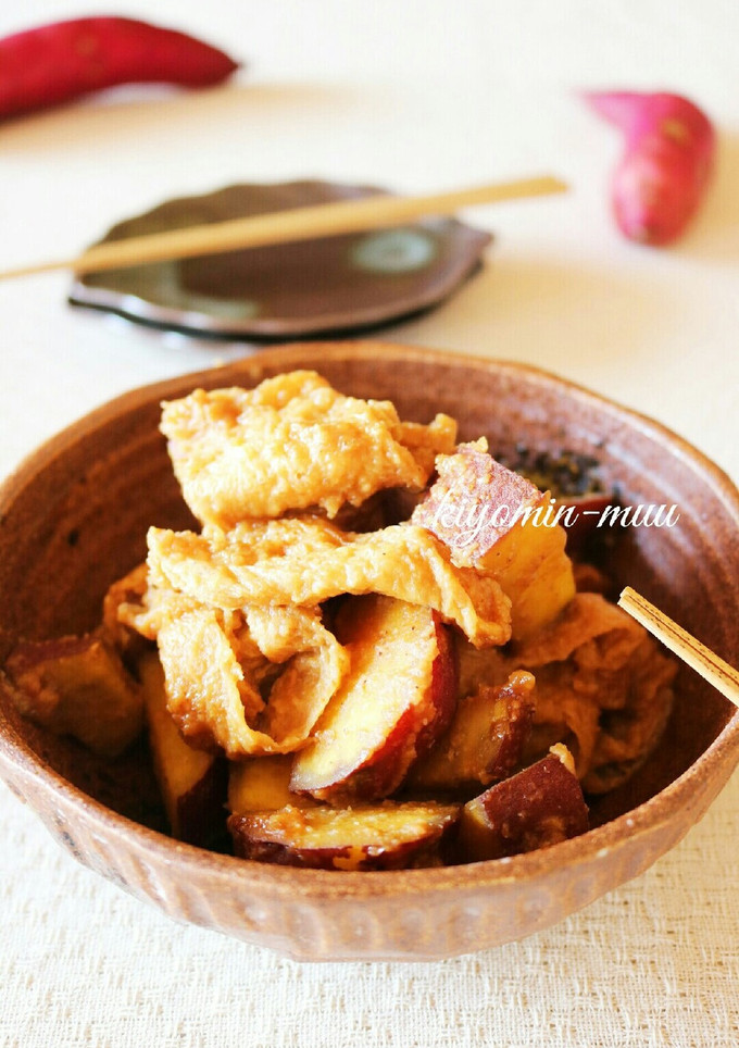 さつまいもと薄揚げの胡麻味噌煮♪-レシピのメイン写真