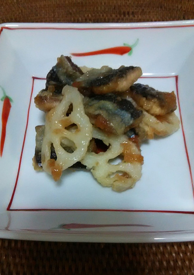 秋刀魚と蓮根揚げの梅酢和え-レシピのメイン写真