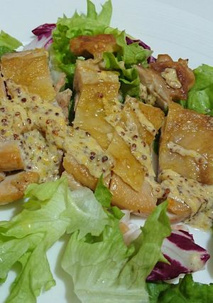 皮パリチキンのサラダ仕立て　粒マスタードソース-レシピのメイン写真