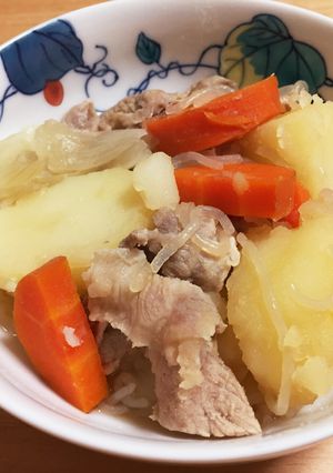 玉ねぎの旨味が出てる！圧力鍋で肉じゃが-レシピのメイン写真