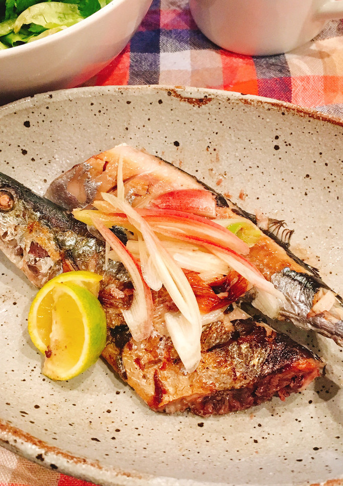 一人暮らし向き！簡単☆秋刀魚の塩焼き-レシピのメイン写真