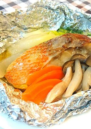 節約簡単ヘルシー☆野菜と赤魚のホイル焼♪-レシピのメイン写真