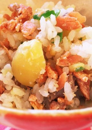 簡単美味で健康美★栗とさつま芋の鮭ごはん-レシピのメイン写真