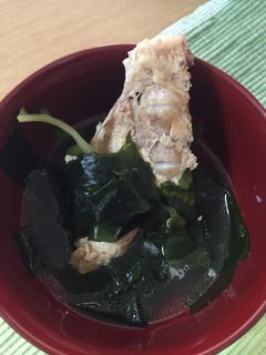 あら煮リメイク!韓国わかめスープ-レシピのメイン写真