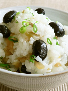 黒豆とザ−サイの炊き込みおこわ(精進料理-レシピのメイン写真