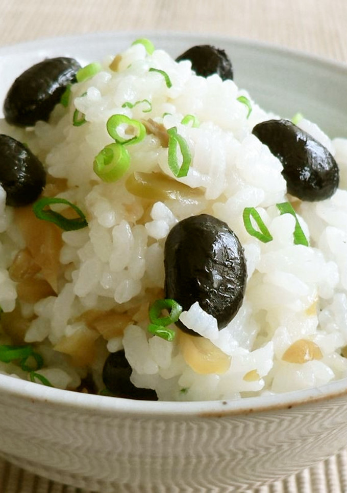 黒豆とザ−サイの炊き込みおこわ（精進料理-レシピのメイン写真