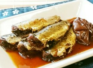 圧力鍋で骨まで食べれる♪いわしの梅煮-レシピのメイン写真