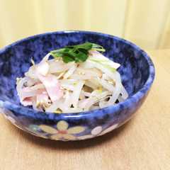 รูปของ 簡単☆もやしとベーコン小鉢