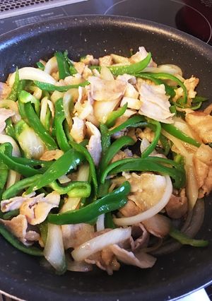 ダシダが隠し味　ピーマンの豚バラ炒め-レシピのメイン写真
