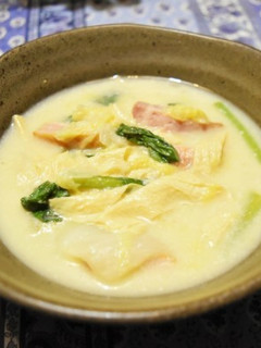 とろとろ湯葉と白菜のクリーム煮-レシピのメイン写真