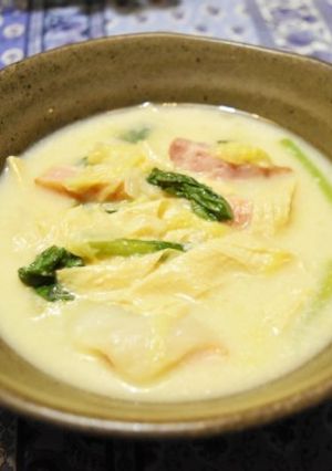 とろとろ湯葉と白菜のクリーム煮-レシピのメイン写真